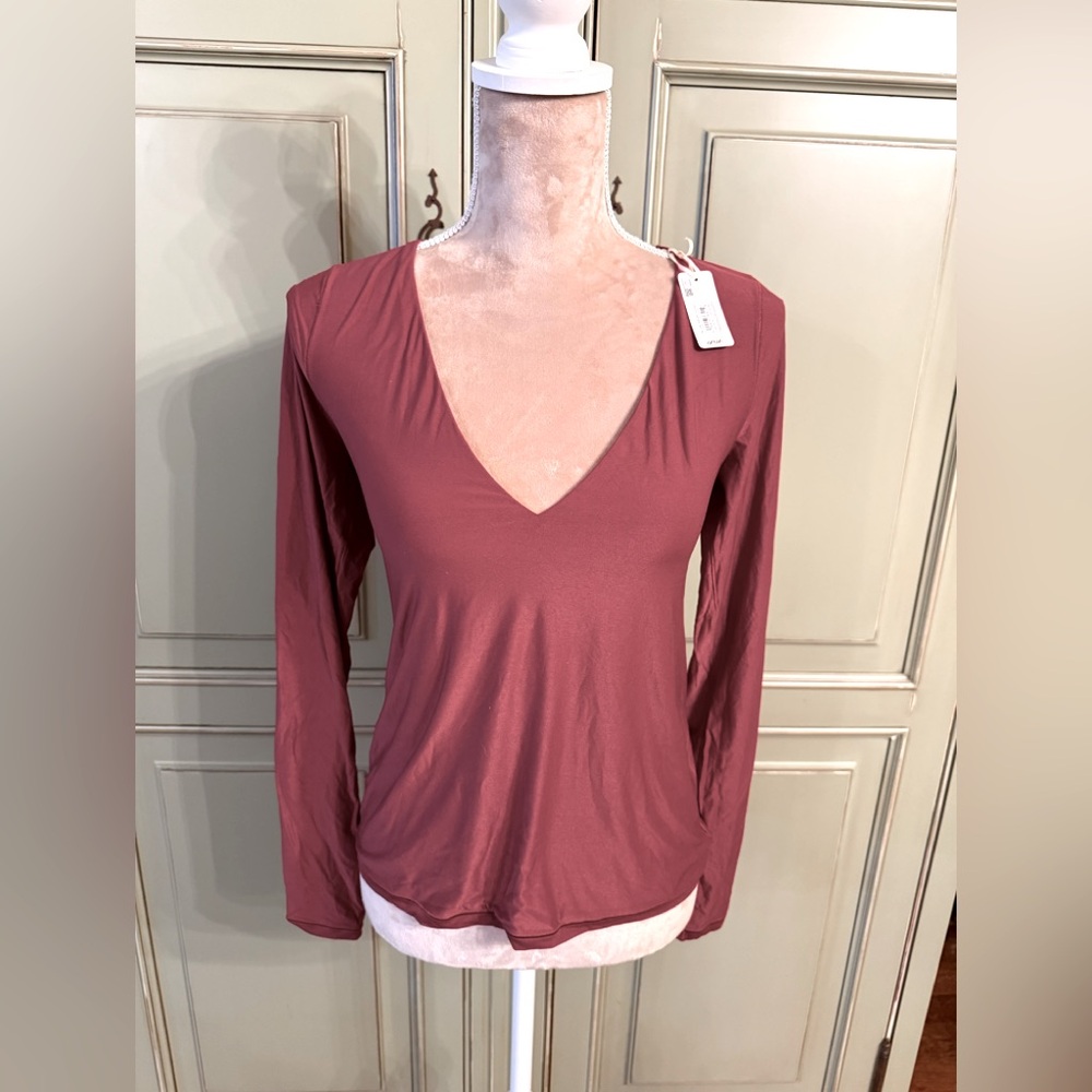 SMOOTHEZ by Aerie. New With Tags. Never Worn.